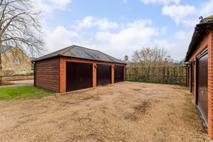 Photo 30- click for photo gallery